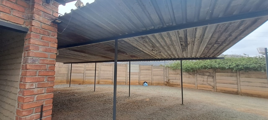 3 Bedroom Property for Sale in Olifantsnek North West